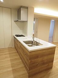 鹿児島市電1系統 荒田八幡駅 二中通駅　徒歩16分、　鹿児島下車 徒歩13分の賃貸マンション 3階2LDKのリビング/ダイニング