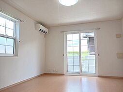 JR鹿児島本線 川内駅 バス10分 川内警察署前下車 徒歩8分の賃貸アパート 1階ワンルームのリビング/ダイニング