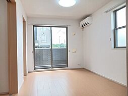 JR鹿児島本線 川内駅 バス15分 天辰下車 徒歩6分の賃貸アパート 1階1Kのリビング/ダイニング