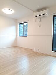 JR鹿児島本線 伊集院駅 徒歩14分の賃貸アパート 2階1LDKのリビング/ダイニング