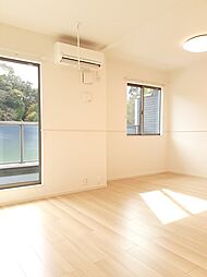 JR鹿児島本線 伊集院駅 徒歩14分の賃貸アパート 2階1LDKのリビング/ダイニング