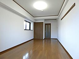 鹿児島市電1系統 二中通駅 徒歩3分の賃貸マンション 5階1Kのリビング/ダイニング