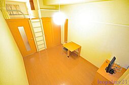 JR鹿児島本線 鹿児島中央駅 バス9分 修学館前下車 徒歩9分の賃貸アパート 1階1Kのリビング/ダイニング