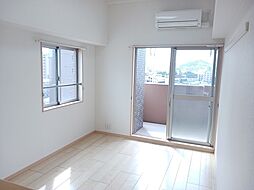 鹿児島市電1系統 鴨池駅 徒歩2分の賃貸マンション 8階1LDKのリビング/ダイニング