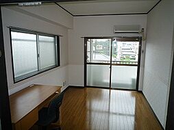 鹿児島市電1系統 鴨池駅 徒歩1分の賃貸マンション 5階ワンルームのリビング/ダイニング