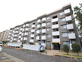 UR香椎若葉  ｜ 福岡県福岡市東区御島崎1丁目（賃貸マンション2LDK・5階・64.71㎡） その1