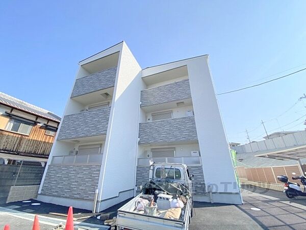 ピレーネ明和 204｜大阪府寝屋川市明和2丁目(賃貸アパート2LDK・2階・44.31㎡)の写真 その1