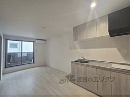 リヴェール長尾 201 2階1LDKのリビング/ダイニング