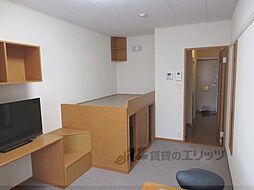 レオパレスＰｅａｃｅｆｕｌ 201 2階1Kのリビング/ダイニング