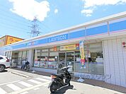 ローソン　枚方藤阪南二丁目店まで350メートル