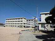 別府小学校