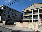 氷丘小学校