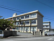 平岡南小学校