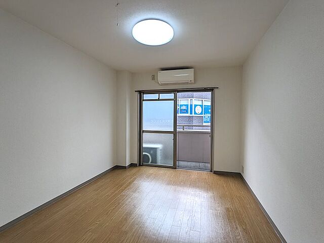 寝室