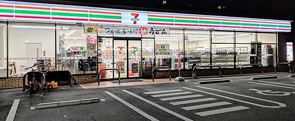 画像17:セブンイレブン 大阪築港1丁目店（258m）