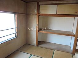 寝室