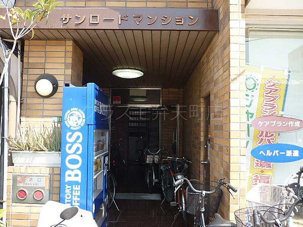 建物エントランス