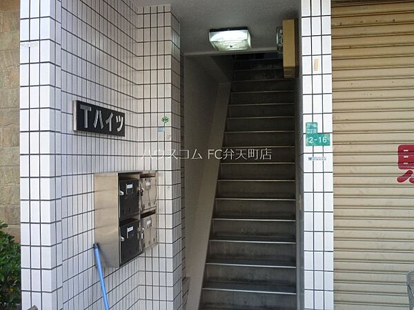 建物エントランス