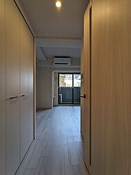 レジュールアッシュアーバンイール 8階1Kのリビング/ダイニング