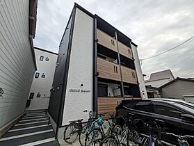 CROUD東桜木町  ｜ 兵庫県尼崎市東桜木町（賃貸アパート1LDK・2階・36.40㎡） その1