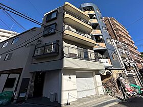 兵庫県西宮市戸田町（賃貸マンション2LDK・2階・96.71㎡） その1