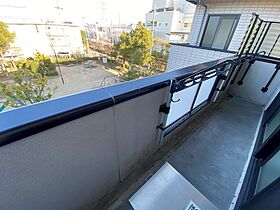 セシリアコート  ｜ 兵庫県尼崎市富松町１丁目（賃貸マンション2LDK・3階・51.60㎡） その9