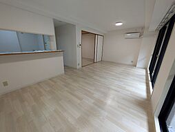 レフィナード 5階3LDKのリビング/ダイニング