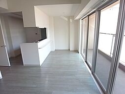 LE PORTE-BONHEUR 3階3LDKのリビング/ダイニング