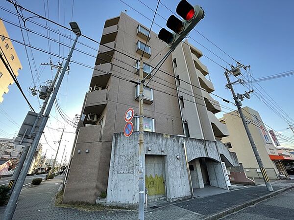 フレースヴィル ｜兵庫県西宮市鳴尾町３丁目(賃貸マンション1K・2階・22.28㎡)の写真 その1