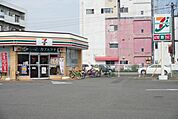 セブンイレブン徳島鮎喰町店まで586ｍ