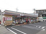 セブンイレブン徳島北島田町店まで957ｍ