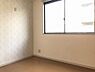 室内：室内