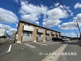 徳島県板野郡藍住町矢上字西（賃貸アパート1LDK・2階・37.78㎡） その1