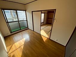 居間