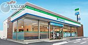 ファミリーマート川崎宮内三丁目店 徒歩3分。 220m