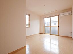 モカハイツ 205 2階1Kのリビング/ダイニング