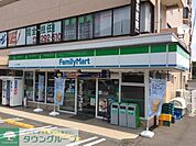 ファミリーマート 160m