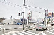 セブンイレブン町田小川2丁目店 315m