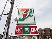 セブンイレブン横浜榎が丘店 徒歩5分。 350m