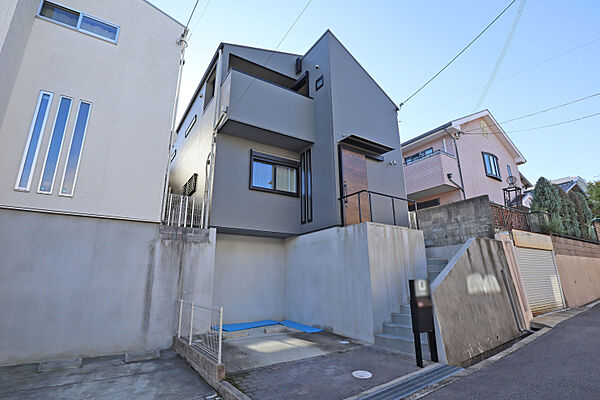 外観 高槻市安岡寺町5丁目 一戸建て