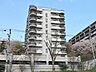 外観：高槻阿武山三番街302号棟の外観（南東側から）