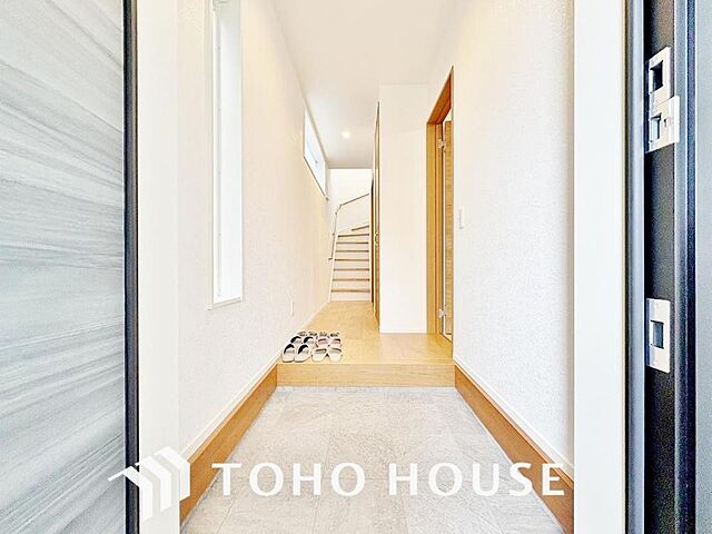 玄関 吉川市吉川1丁目