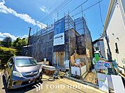 太陽に愛された邸は、陽当り通風に優れた魅力的で快適さを追求した邸宅です。