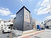 贅沢といえるほどの豊かな居住性と、プライドを満たすクオリティが見事に調和した住空間。