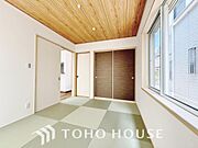 寛ぎの和空間や客間としても、赤ちゃんや小さなお子様を遊ばせるスペースとしても重宝する和室。