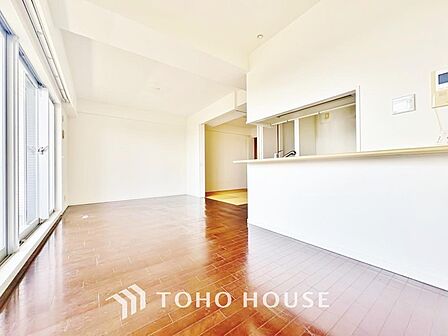 家は、ただ生活する場ではなく、笑顔の毎日、安らぎの日々のために、暮らしを愉しく、快適にする場所。