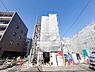外観：建物の居住性に拘った邸宅は、「落ち着き」と「安らぎ」と「快適」を実現してくれます。