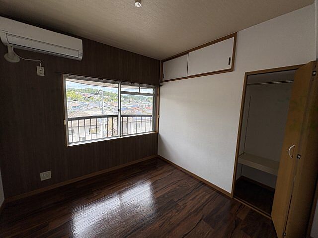 寝室