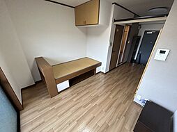 居間