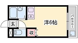 エクセルハイツ 1階